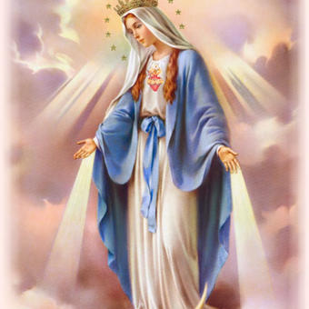 الأم الملكة مريم العذراء