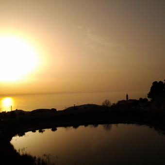 غروب الشمس مار شربل عنايا Photo by Hanna Khoury sunset at Annaya Lebanon sea